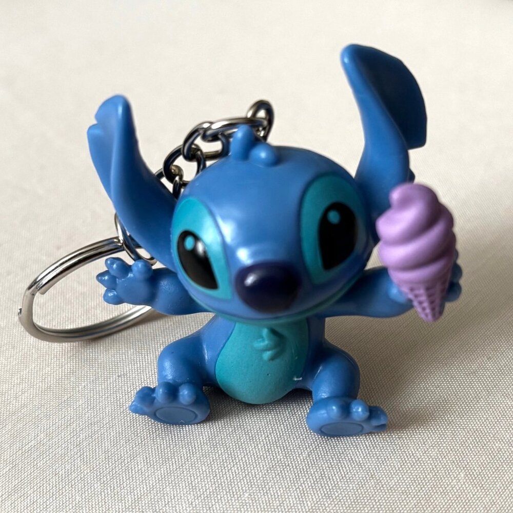 Disney - STITCH | CUSTOM | STITCH Keychain